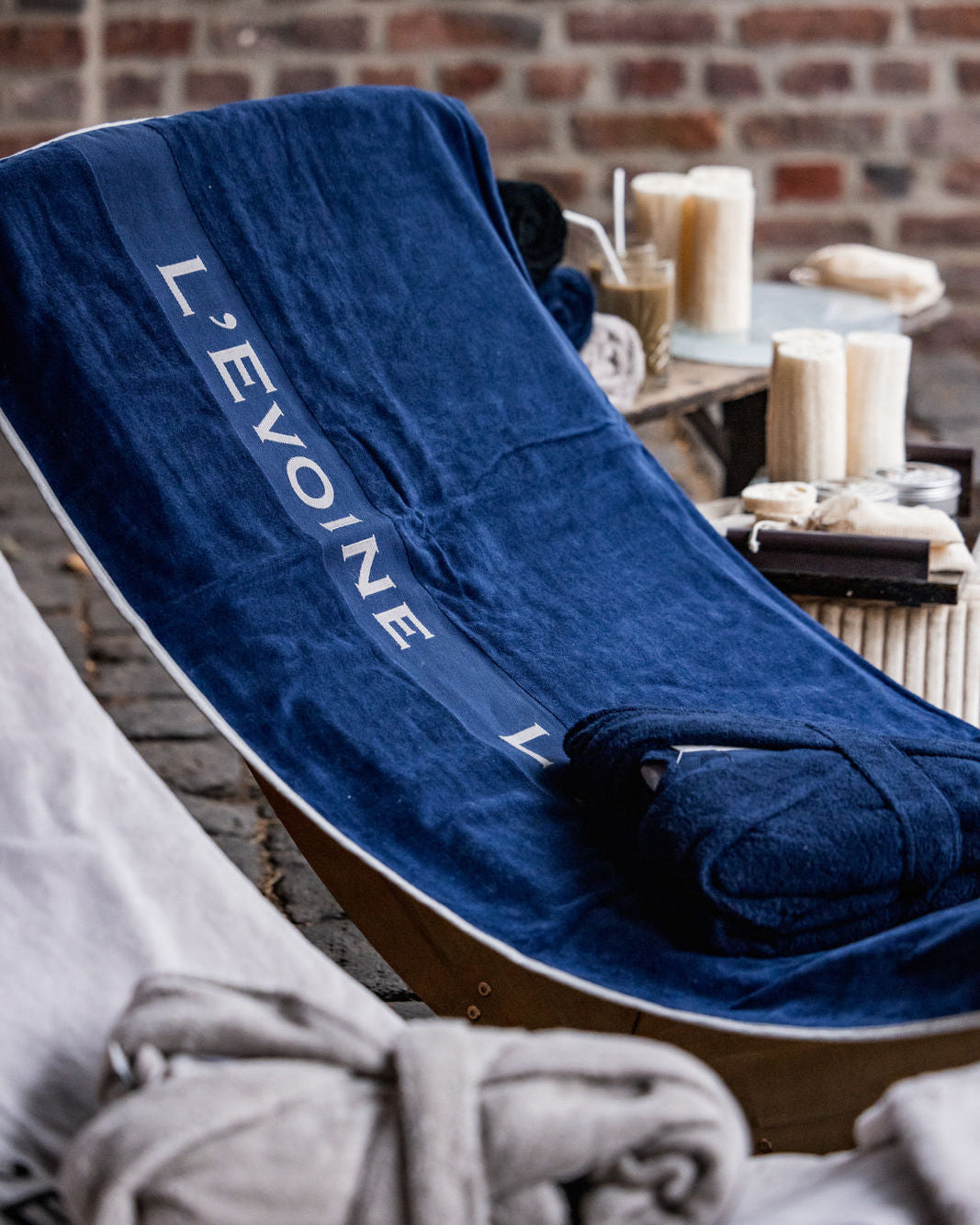 L'Evoine Abschwitzdecke midnight blau